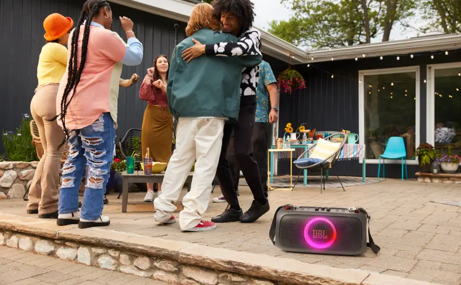 JBL PARTYBOX ON-THE-GO ESSENTIAL Speaker