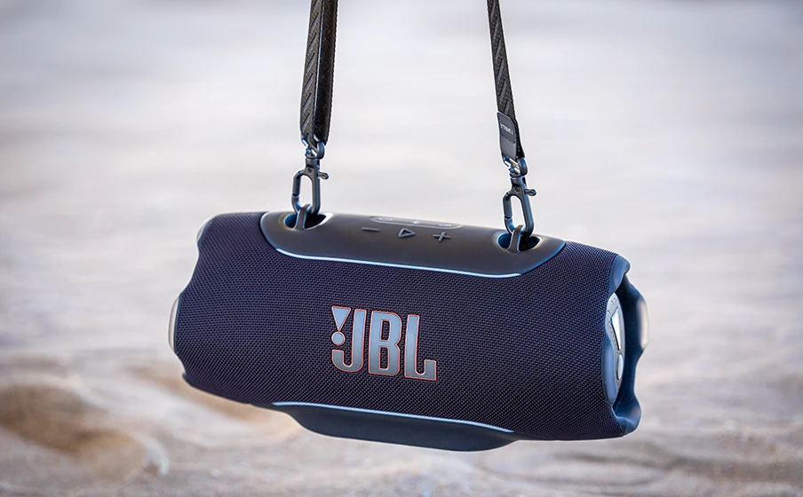 JBL Xtreme 5 shoulder strap with floating hooks