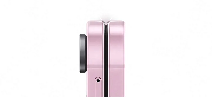 Close up of the edge of Galaxy Z Flip8 showing the widened inner bezel for easier opening. 