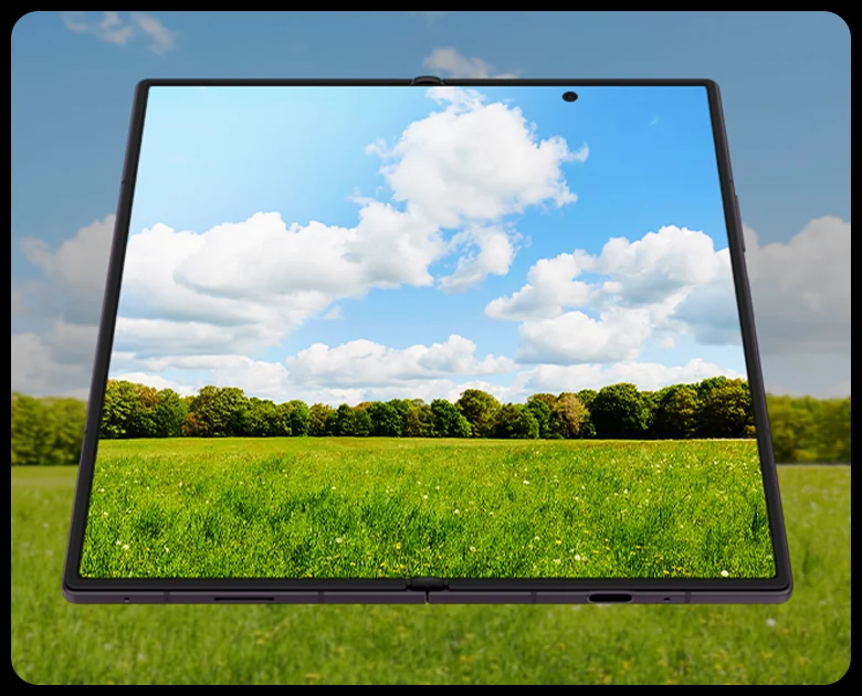 Unfolded Galaxy Z Fold8 Ultra is seen from the main screen. The bright screen is clearly visible even when outdoors.